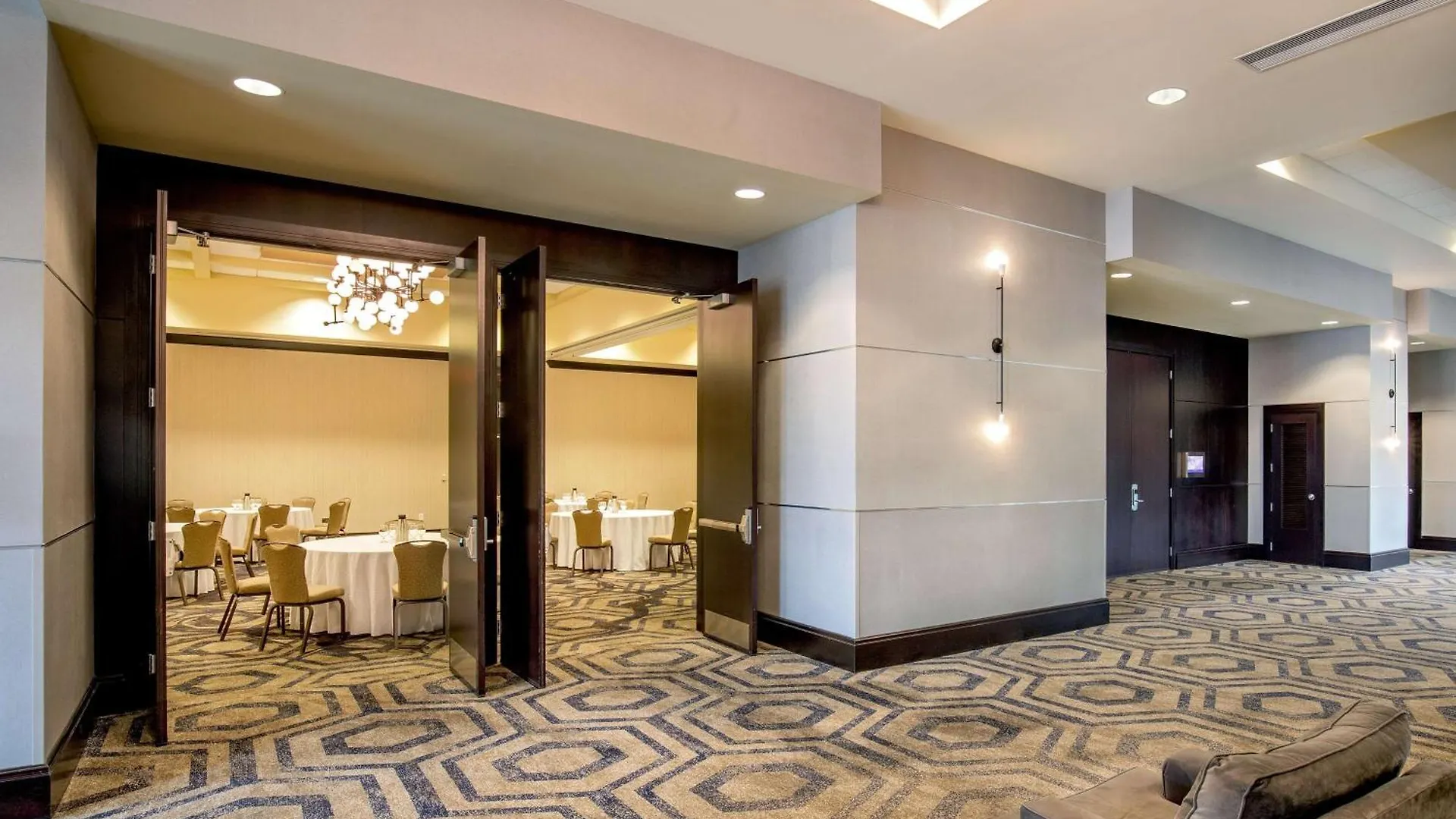 Hilton Columbus/Polaris Hotel United States